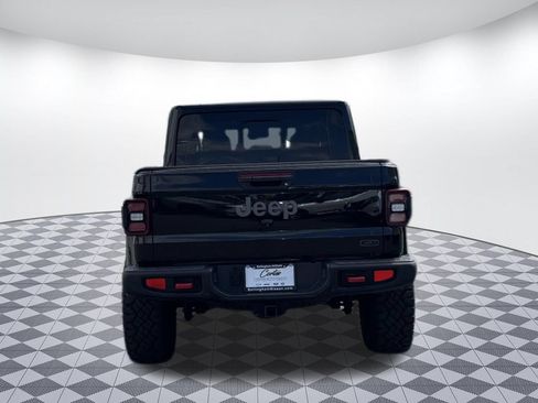 Used 2020 Jeep Gladiator Rubicon w/ Advanced Safety Group AWD/4WD image 6