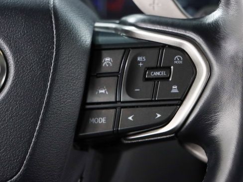 Used 2024 Lexus GX 550 w/ Accessory Package (Z1) AWD/4WD image 15