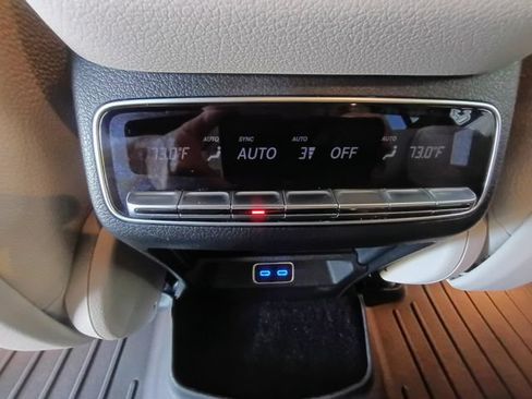 Used 2024 Mercedes-Benz GLS 580 4MATIC image 75
