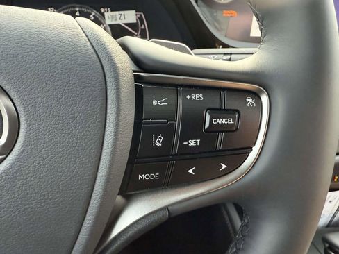 Used 2025 Lexus ES 350 Premium w/ Premium Package image 21