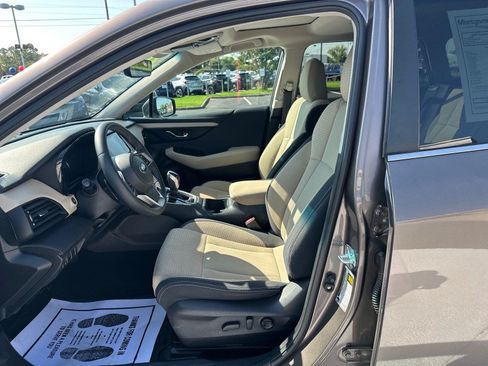 Used 2021 Subaru Outback Premium w/ Popular Package #1 AWD/4WD image 13