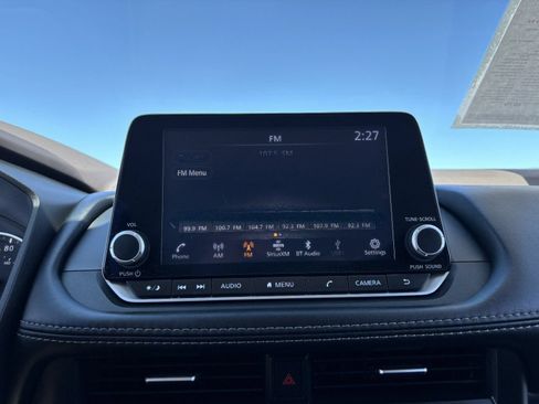 Certified 2023 Nissan Rogue SV w/ SV Premium B Package FWD image 24