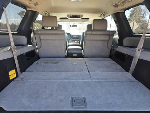 Used 2012 Toyota Sequoia Platinum image 38