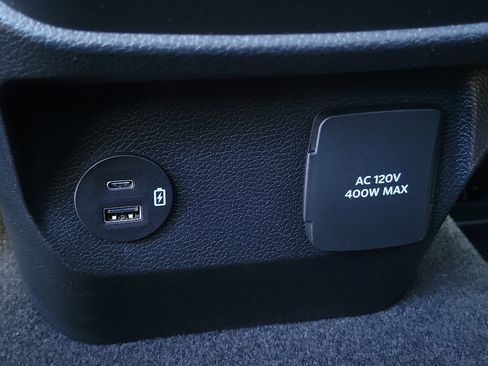 Used 2024 Ford Ranger XLT w/ Trailer Tow Package image 19