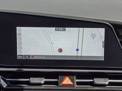 Certified 2024 Kia Niro Wind FWD image 13