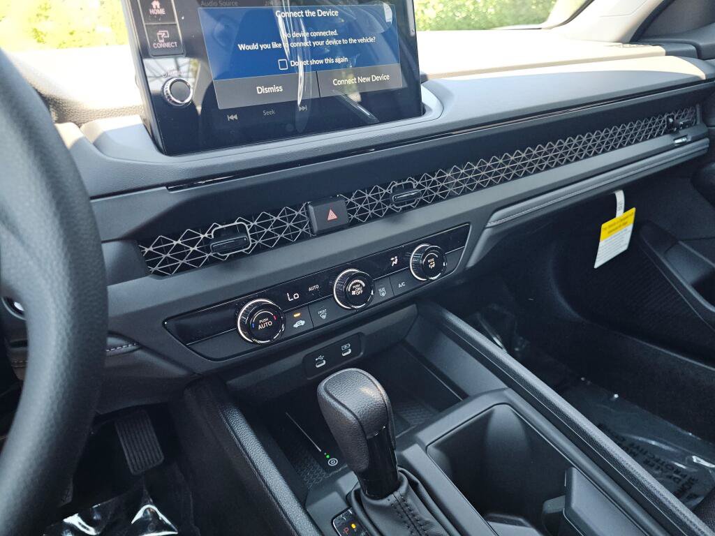 New 2026 Honda Accord LX image 27