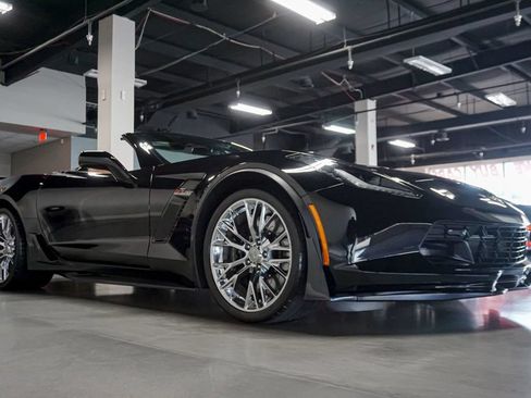 Used 2017 Chevrolet Corvette Z06 RWD image 4