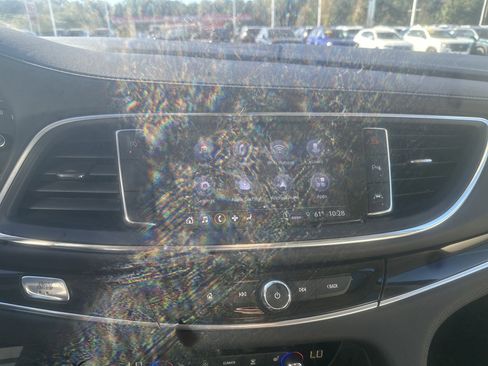 Used 2022 Buick Enclave Essence w/ Experience Buick Package image 19