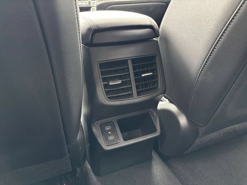 Used 2025 Kia Seltos S FWD image 24
