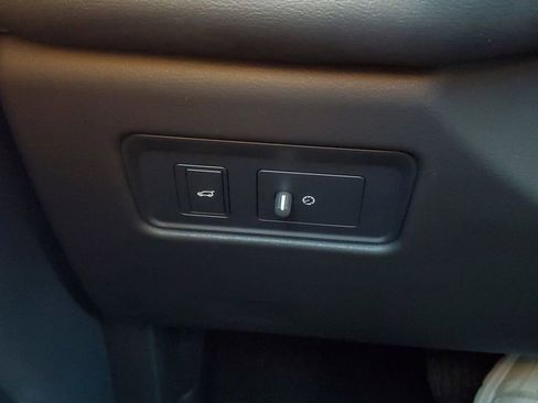 New 2026 Jaguar F-PACE R-Dynamic S image 15