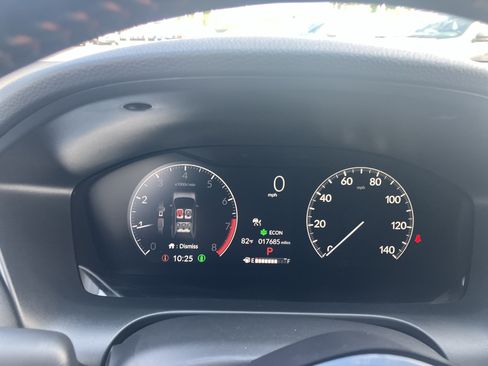 Used 2024 Honda HR-V Sport image 18