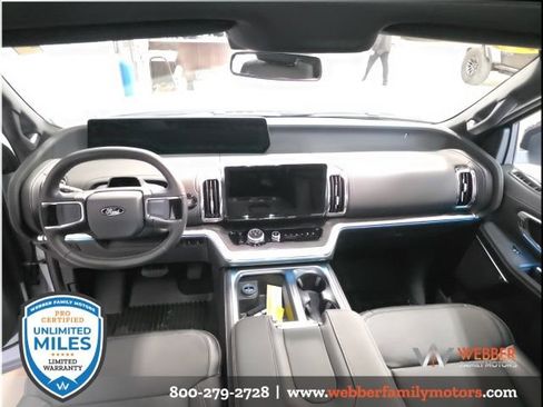 New 2026 Ford Expedition Platinum w/ Stealth Appearance Package image 21