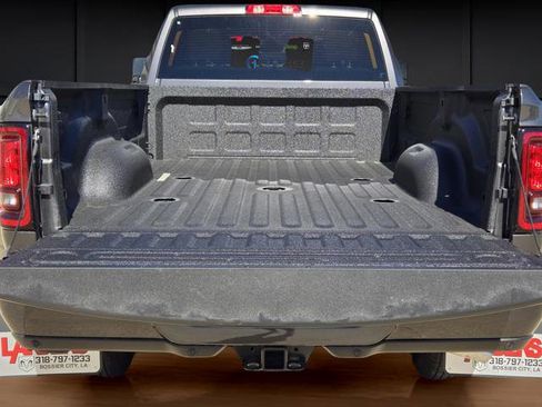 New 2026 RAM 3500 Big Horn AWD/4WD image 8