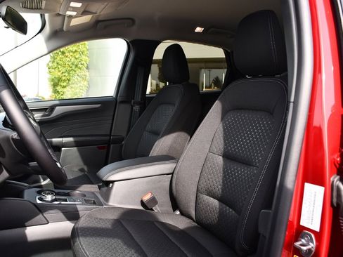 Used 2026 Ford Escape Active w/ Tech Pack #1 image 13