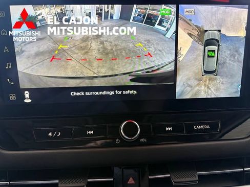 Used 2025 Mitsubishi Outlander SE FWD image 21