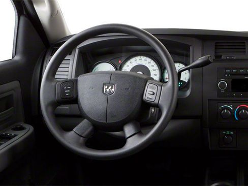 Used 2010 Dodge Dakota Big Horn image 9