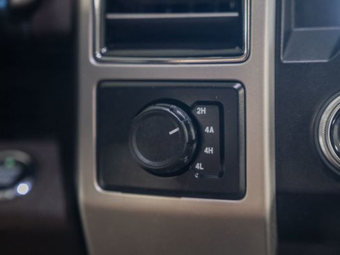 Used 2019 Ford F150 King Ranch w/ Equipment Group 601A Luxury image 35