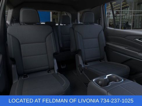 New 2025 Chevrolet Traverse LT w/ Midnight/Sport Edition image 17