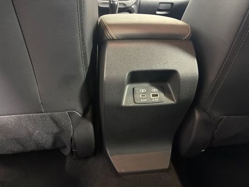 Used 2025 Subaru Crosstrek 2.5i Sport AWD/4WD image 17