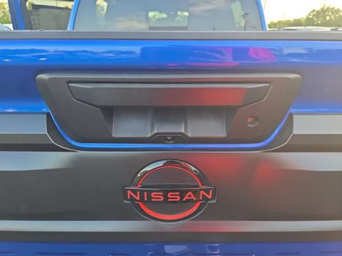 Used 2025 Nissan Frontier PRO-4X w/ Pro Premium Package AWD/4WD image 14