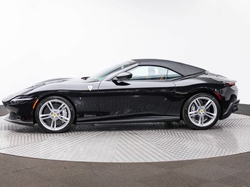 Used 2026 Ferrari Roma Spider image 63