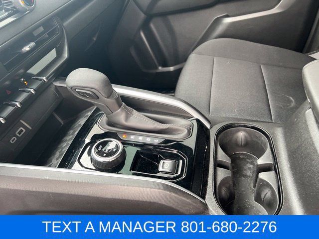 Used 2024 Chevrolet Colorado Trail Boss w/ Technology Package AWD/4WD image 28
