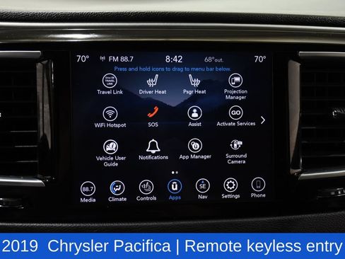Used 2019 Chrysler Pacifica Touring Plus w/ Advanced Safetytec Group FWD image 17