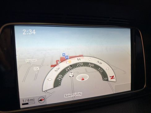 Used 2014 Mercedes-Benz E 350 4MATIC Sedan w/ Premium 1 Package image 29