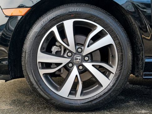 Used 2023 Honda Odyssey Touring image 16