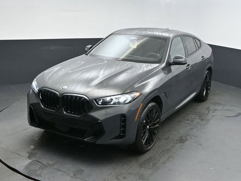 New 2026 BMW X6 xDrive40i w/ Climate Comfort Package image 30