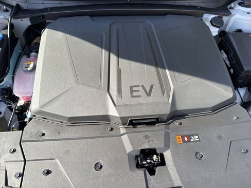 New 2026 Hyundai Ioniq 5 Limited image 28