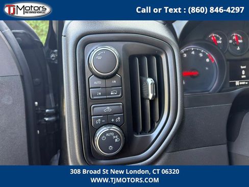 Used 2020 Chevrolet Silverado 1500 Custom image 22