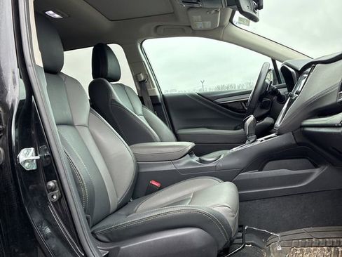 Used 2024 Subaru Outback Onyx Edition image 4