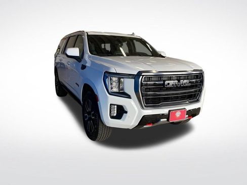 Used 2024 GMC Yukon XL AT4 AWD/4WD image 16