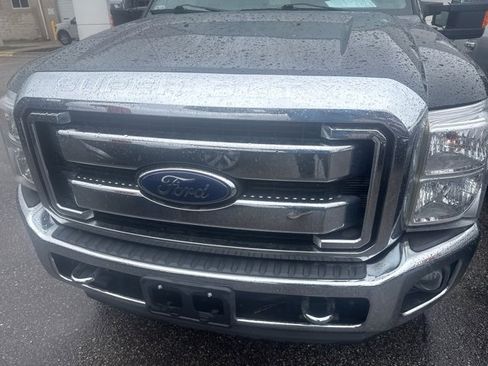 Used 2016 Ford F250 XLT w/ XLT Premium Package image 4