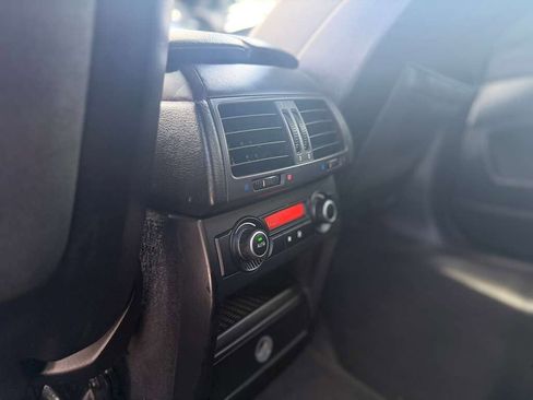 Used 2011 BMW X5 xDrive35i AWD/4WD image 13