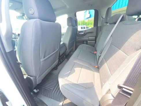 Used 2021 Chevrolet Silverado 1500 LT w/ Fleet Comfort Package AWD/4WD image 13