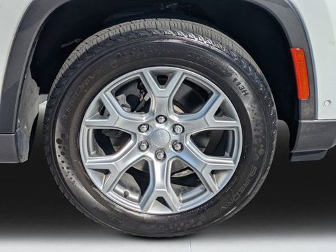 Used 2022 Jeep Wagoneer Series II image 9