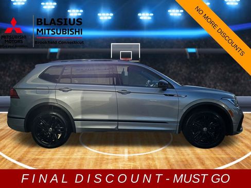 Used 2022 Volkswagen Tiguan SE R-Line image 5