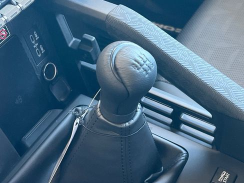 New 2026 Toyota Tacoma TRD Off-Road w/ TRD Off Road Premium Package AWD/4WD image 17