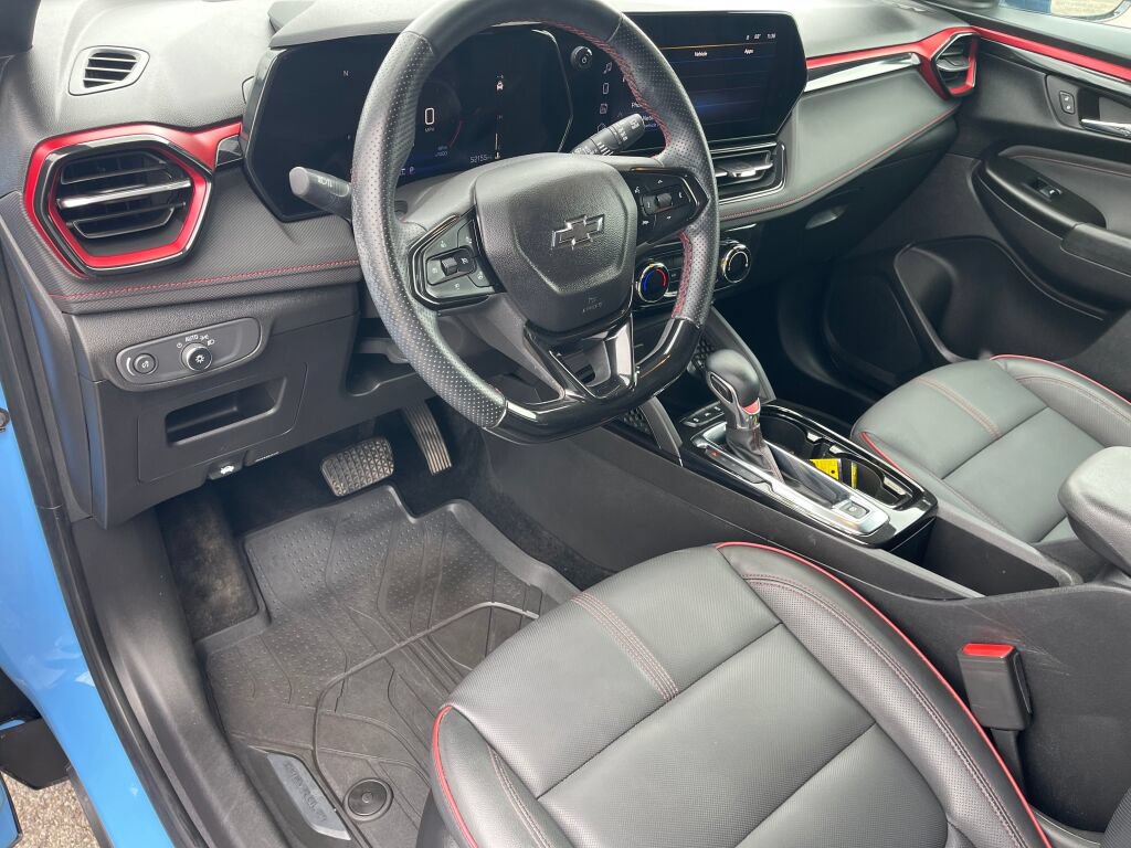 Used 2024 Chevrolet TrailBlazer RS w/ Driver Confidence Package AWD/4WD image 5