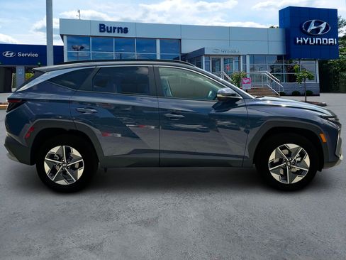 Used 2025 Hyundai Tucson SEL FWD image 9
