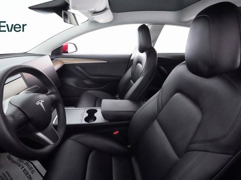 Used 2022 Tesla Model 3 Performance image 7