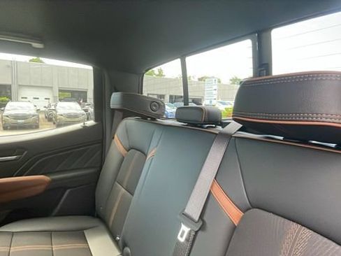 New 2026 GMC Canyon AT4 AWD/4WD image 26
