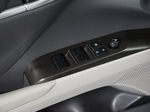 Certified 2022 Toyota Camry LE FWD image 28