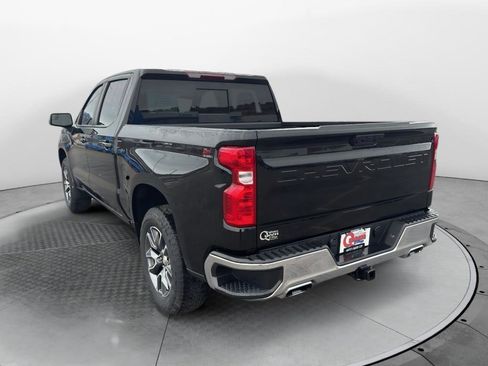 Used 2025 Chevrolet Silverado 1500 LT image 3