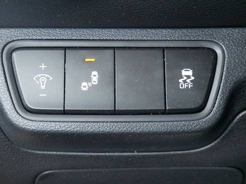 Used 2024 Kia Forte LXS w/ LXS Technology Package FWD image 27