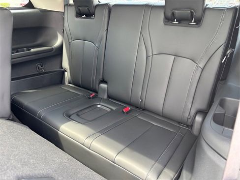 New 2026 INFINITI QX60 Luxe w/ Cargo Package image 6