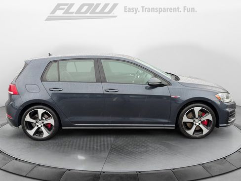 Used 2019 Volkswagen GTI SE image 8