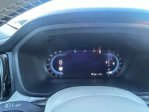 Used 2023 Volvo XC60 B6 Ultimate w/ Protection Package Premier AWD/4WD image 13